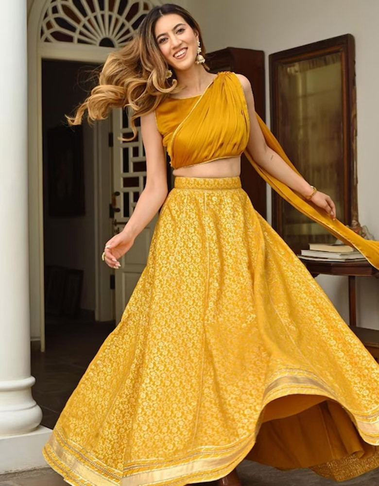 Gold-Toned & Yellow Ready to Wear Lehenga