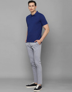 Men Blue Solid Polo Collar T-shirt