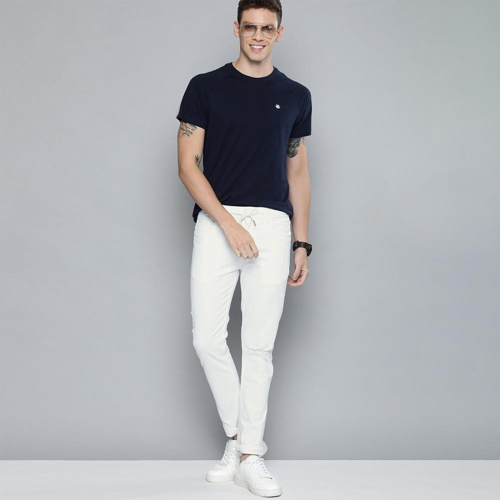 Men White Skinny Fit Mid-Rise Clean Look Stretchable Jeans