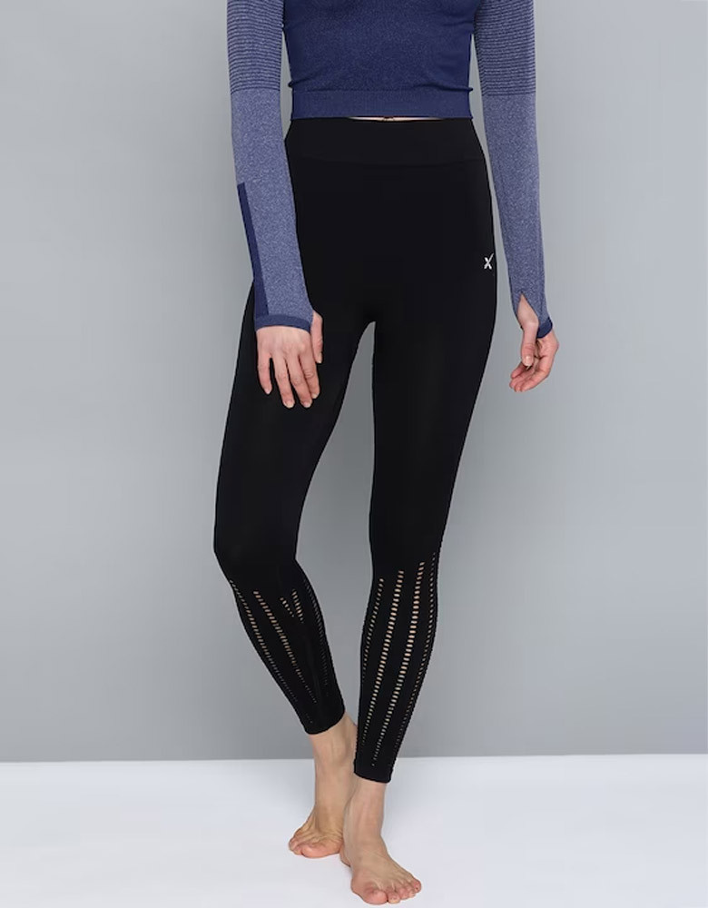 Women Jet Black Solid Skinny Fit Seamless Rapid-Dry Antimicrobial Yoga Tights